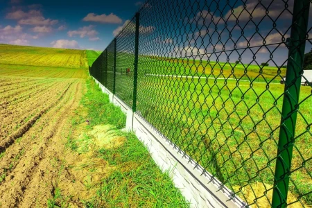 Produkcja siatki ogrodzeniowej lokalnie z dostawą do Zawiercia